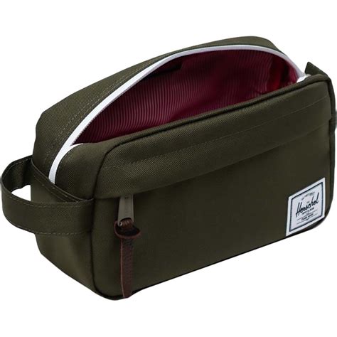 herschel supply chapter carry-on 3l case